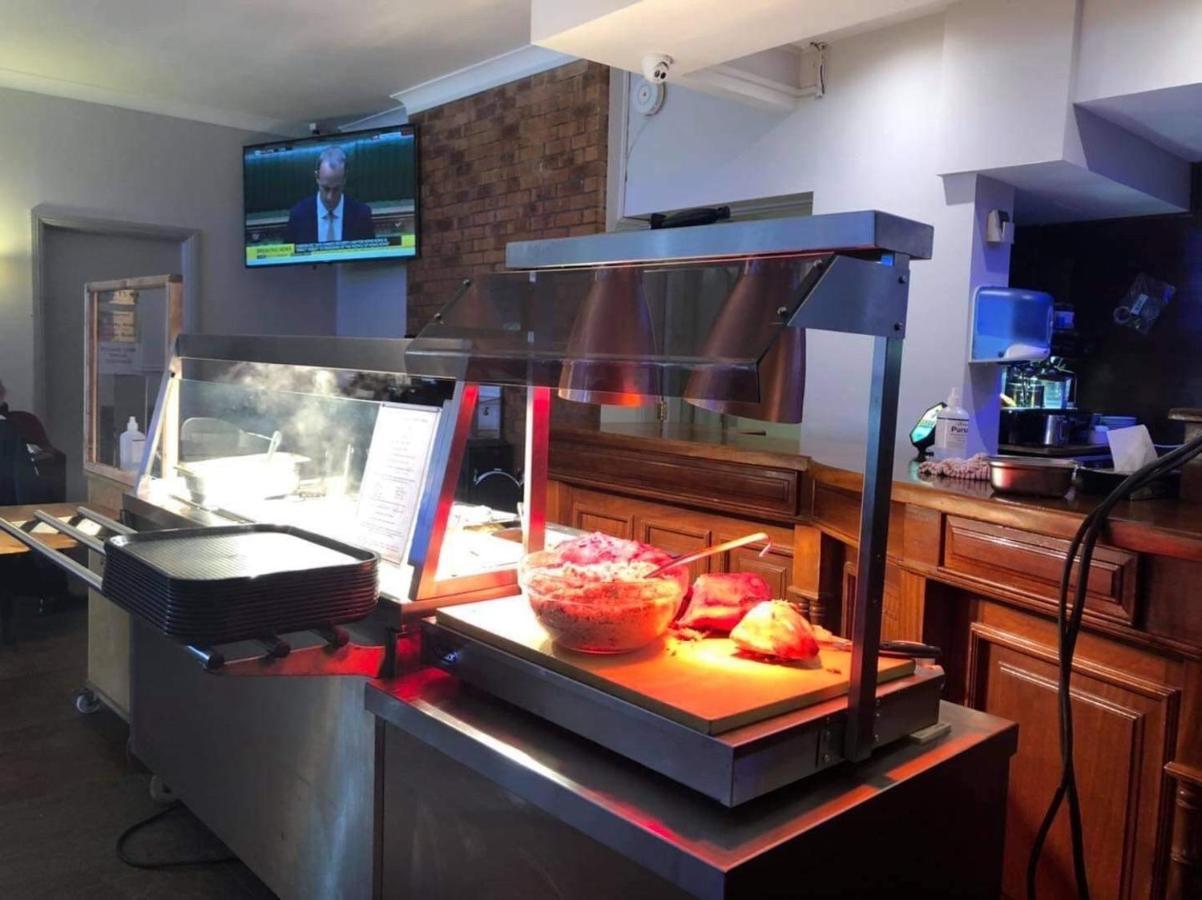 Balreask Bar, Restaurant & Guest Accommodation 네번 외부 사진